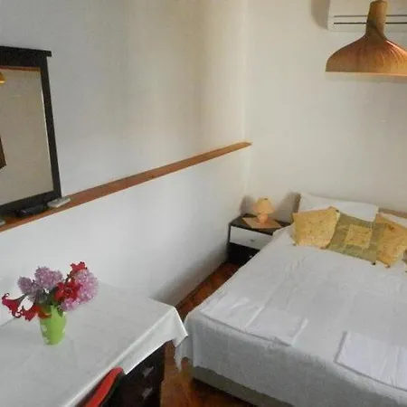 Apartman Hortenzia - One-bedroom With Terrace-2