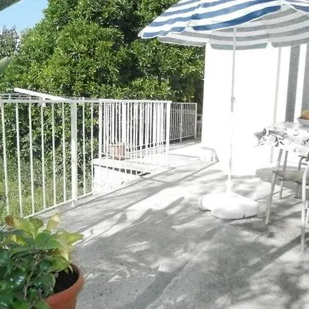 Hortenzia - One-bedroom With Terrace-2 Apartment