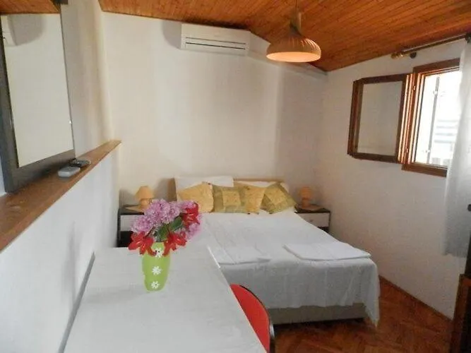 Apartament Hortenzia - One-bedroom With Terrace-2 Dubrownik